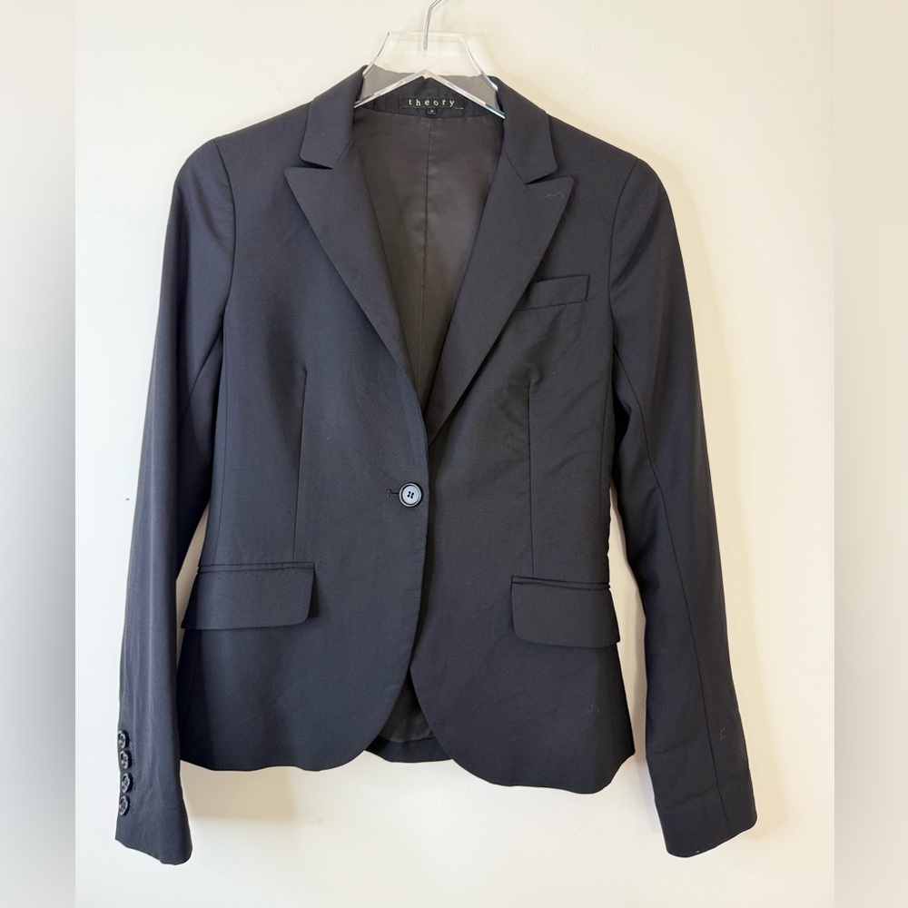 Theory Black Wool Blazer Jacket Size 4